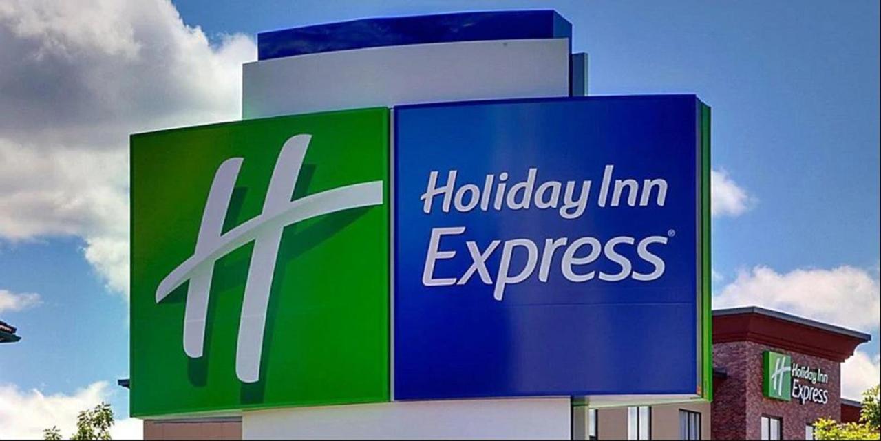 Holiday Inn Express & Suites - Carlisle Southwest I-81 By Ihg Exterior photo