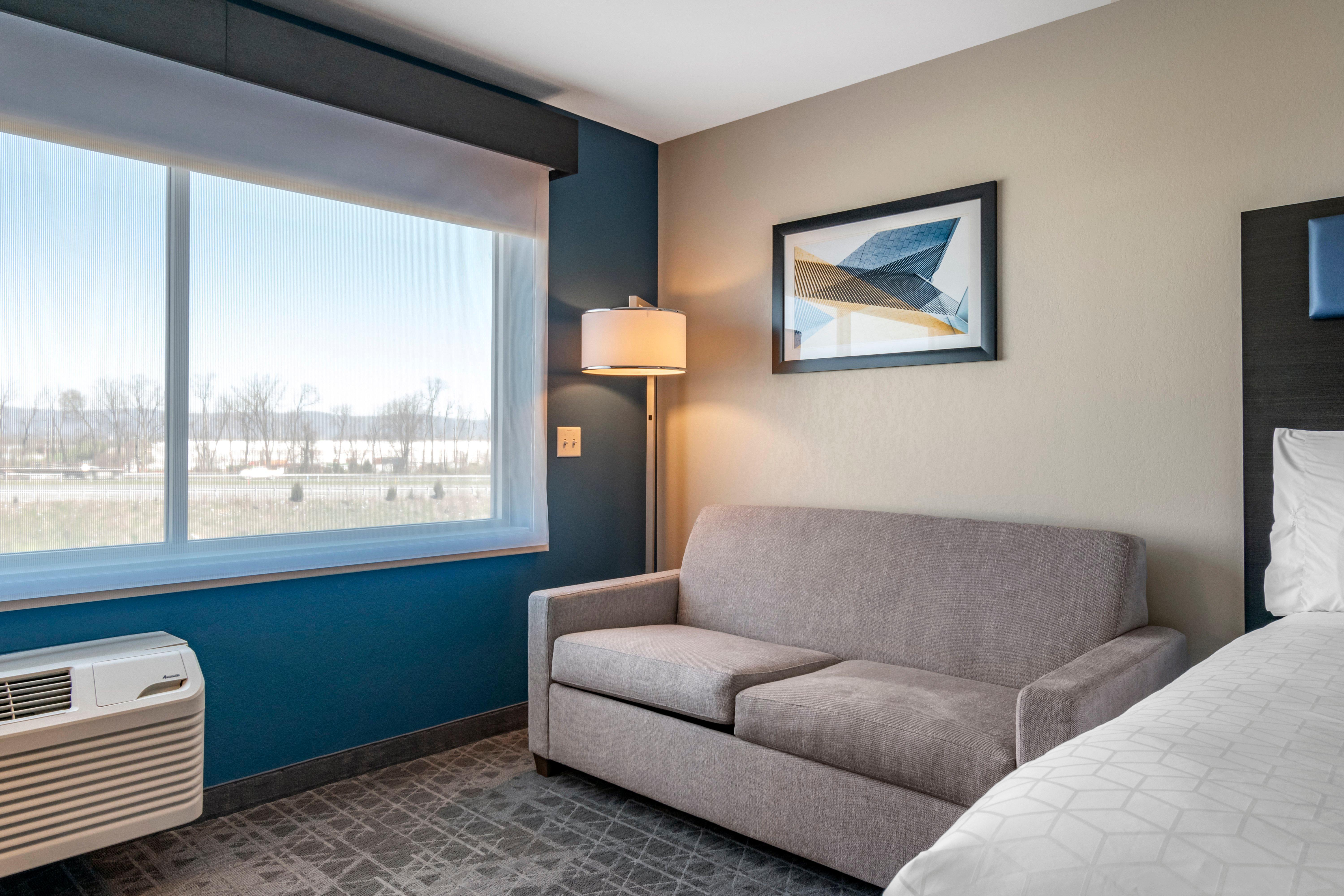 Holiday Inn Express & Suites - Carlisle Southwest I-81 By Ihg Exterior photo
